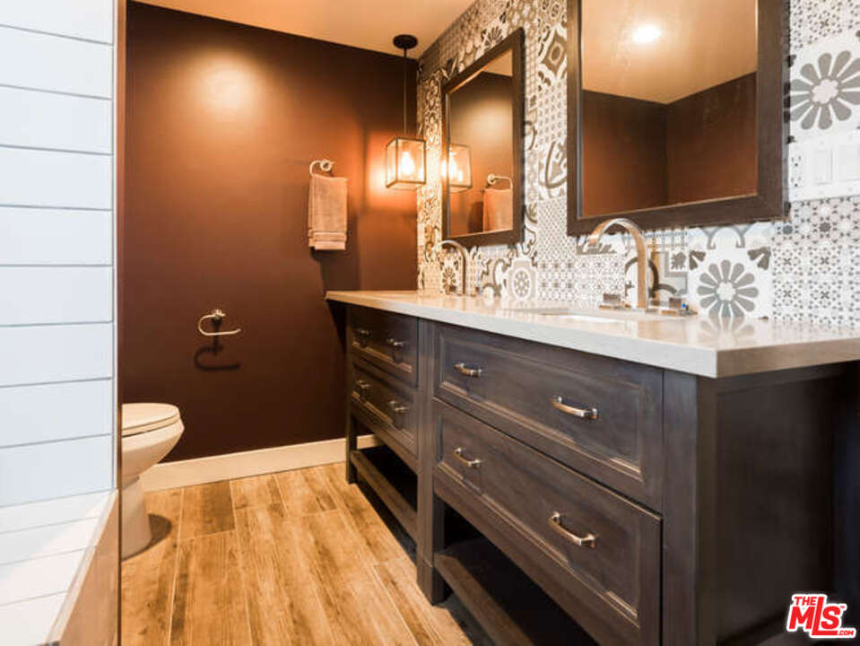 3979 Barrett Road Los Angeles, CA 90032 - Photo 12 of 20 Gallery Image 12