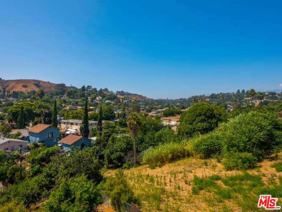 3979 Barrett Road Los Angeles, CA 90032 - Photo 16 of 20 Gallery Image 16
