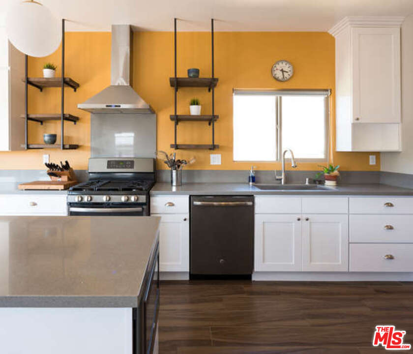 3979 Barrett Road Los Angeles, CA 90032 - Photo 6 of 20 Gallery Image 6