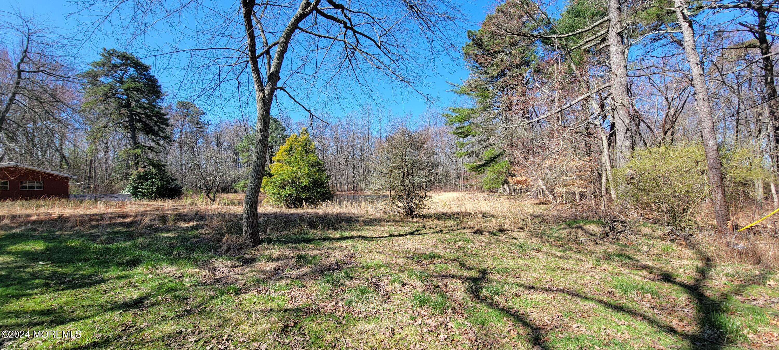 84 Obre Road Colts Neck, NJ 07722 - Photo 3 of 14 20240325_105305