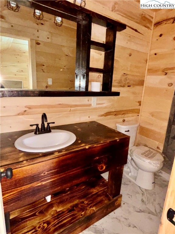 5592 Highway 194 Boone, NC 28607 - Photo 15 of 31