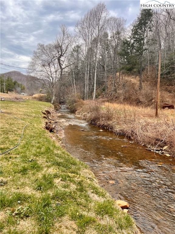 5592 Highway 194 Boone, NC 28607 - Photo 5 of 31