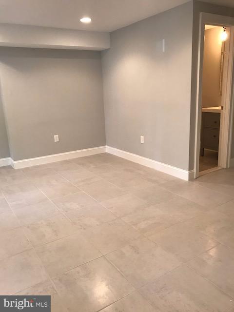 458 M Street Northwest, Unit BLOWER Washington, DC 20001 - Photo 7 of 11 a view of an empty room