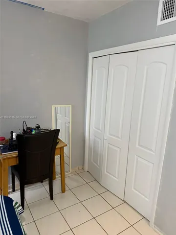 $250,000 | 821 Jefferson Avenue, Unit 5, Miami Beach, FL 33139