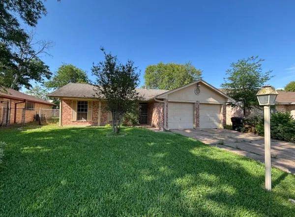 $1,825 | 8447 Sterlingshire Street, Houston, TX 77078