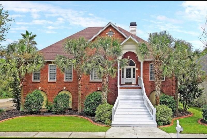 2183 Mariners Ferry Charleston, SC 29414 - Photo 1 of 38 01