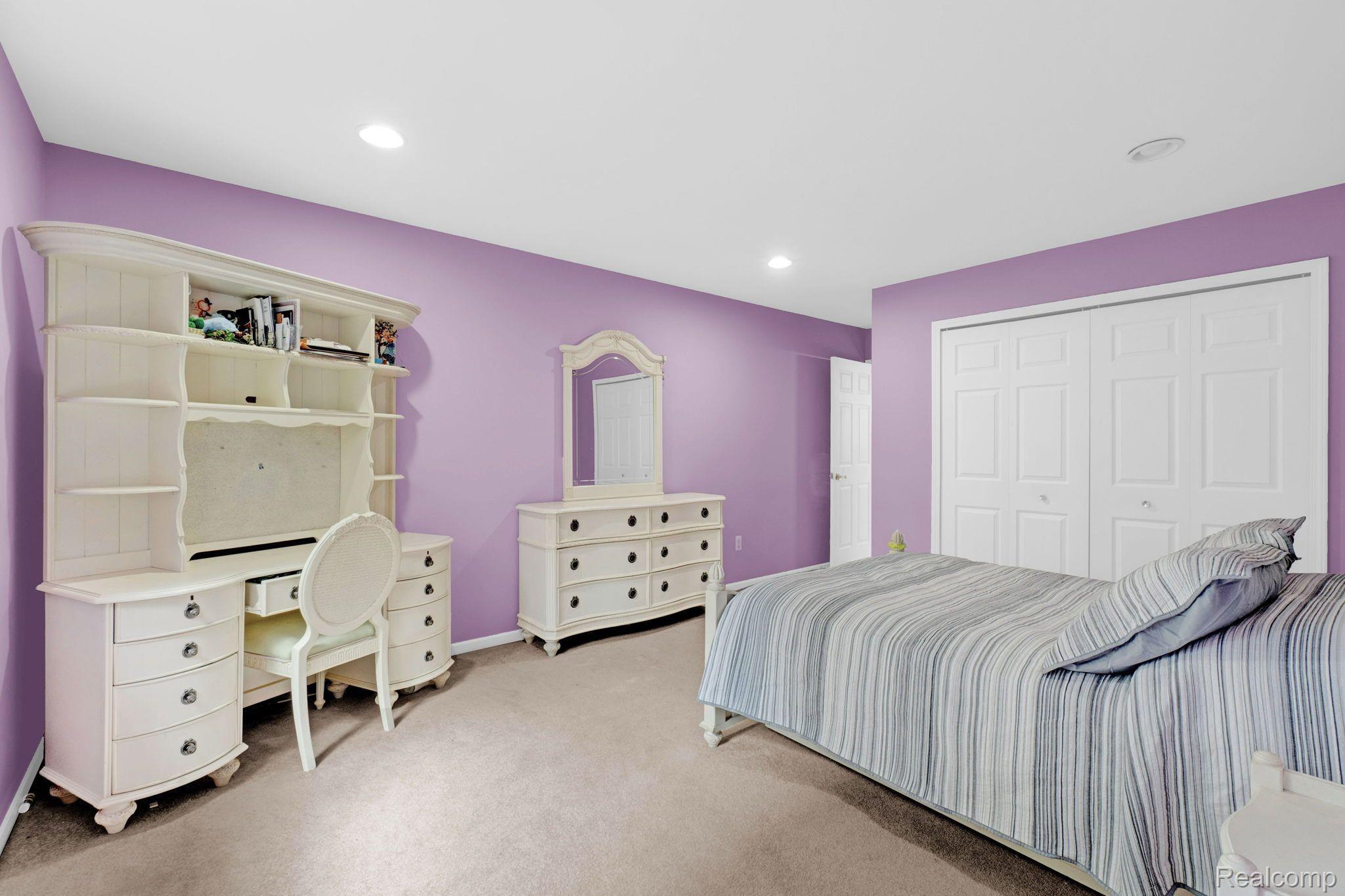 109 Chestnut Ridge Walled Lake, MI 48390 - Photo 35 of 54 Gallery Image 35