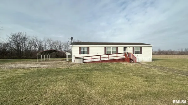 $105,500 | 3734 County Road 450 East, Quincy, IL 62305