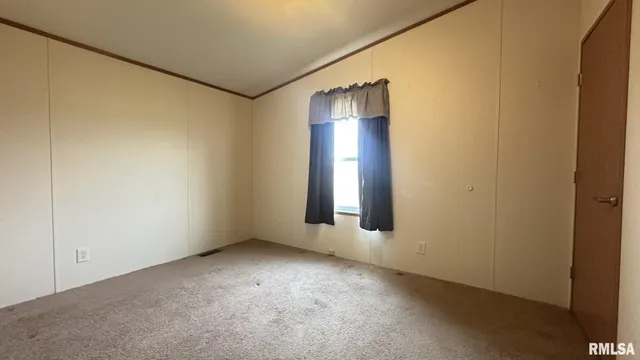 $97,000 | 3734 County Road 450 East, Quincy, IL 62305