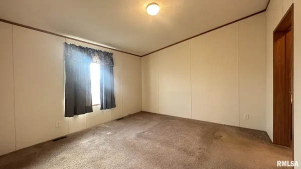 $105,500 | 3734 County Road 450 East, Quincy, IL 62305