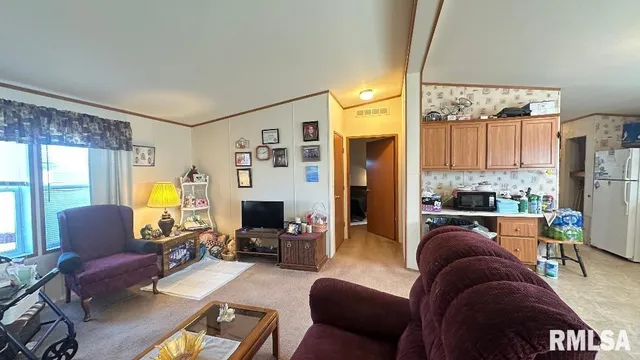 $100,000 | 3734 County Road 450 East, Quincy, IL 62305