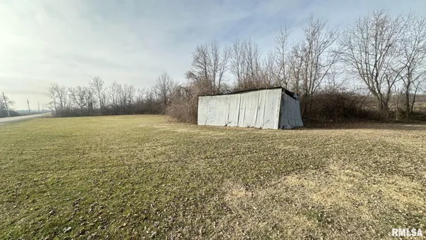 $105,500 | 3734 County Road 450 East, Quincy, IL 62305