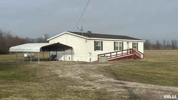 $105,500 | 3734 County Road 450 East, Quincy, IL 62305