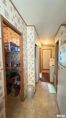 $100,000 | 3734 County Road 450 East, Quincy, IL 62305