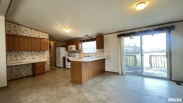 $97,000 | 3734 County Road 450 East, Quincy, IL 62305