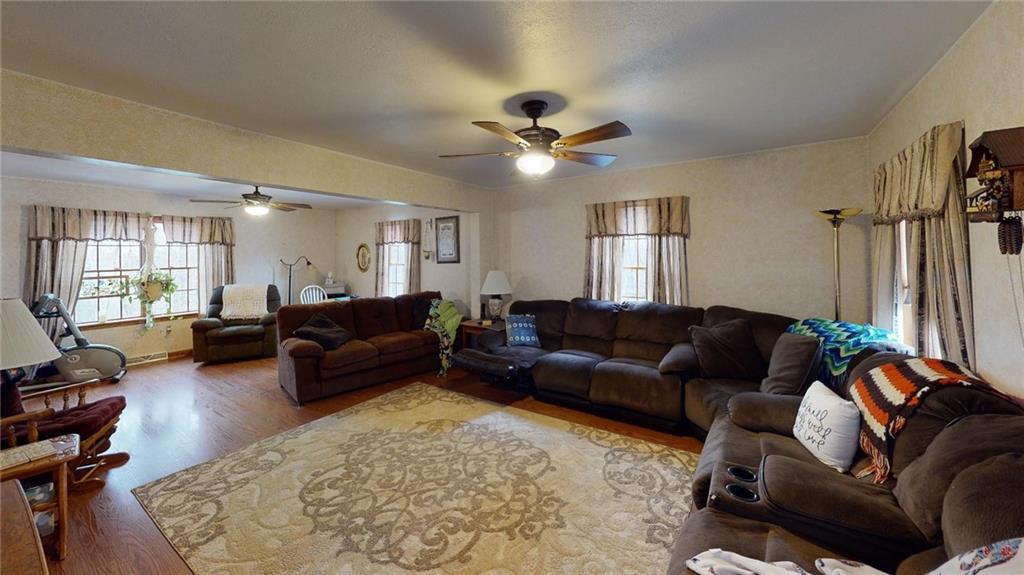 163 Landgraf Road Chicora, PA 16025 - Photo 4 of 19