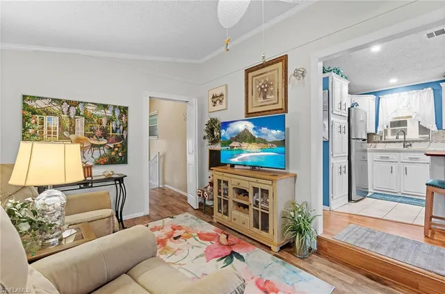 $1,900 | 4751 Lafayette Lane West, Estero, FL 33928