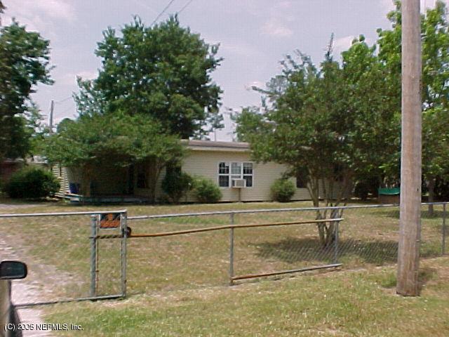 2410 Chuck Road Jacksonville, FL 32221 - Photo 4 of 4 a view of a terrace