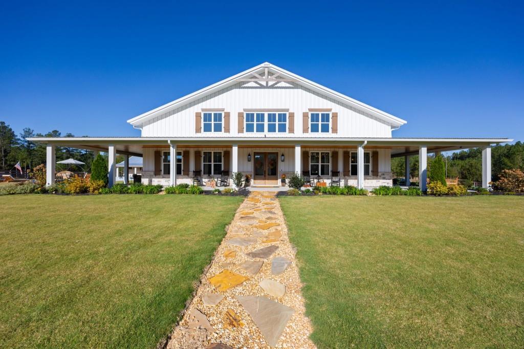 125 Perry Road Rydal, GA 30171 - Photo 2 of 139 a front view of a building with street view
