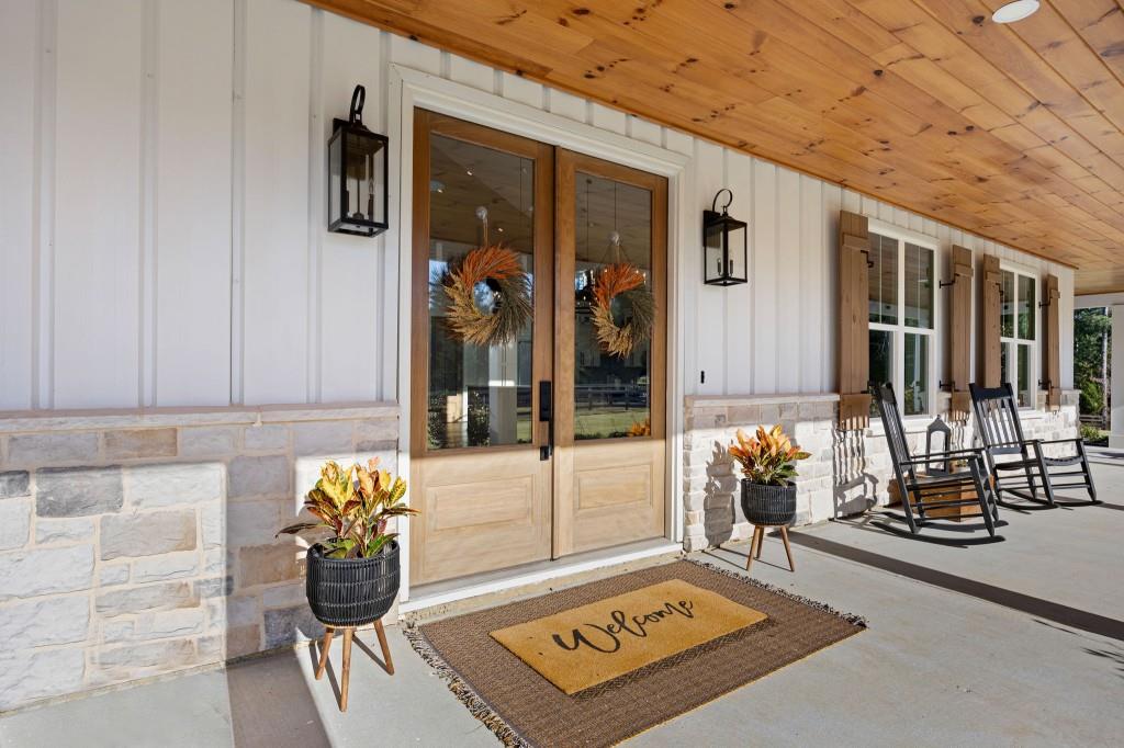 125 Perry Road Rydal, GA 30171 - Photo 6 of 139