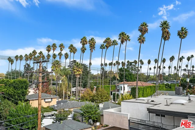 $2,850 | 4406 Fulton Avenue, Unit 404, Sherman Oaks, CA 91423