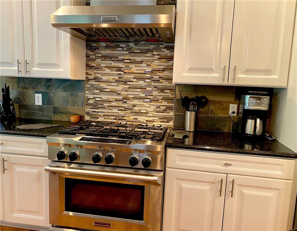 9703 Springstone Road Fishers, IN 46055 - Photo 16 of 33