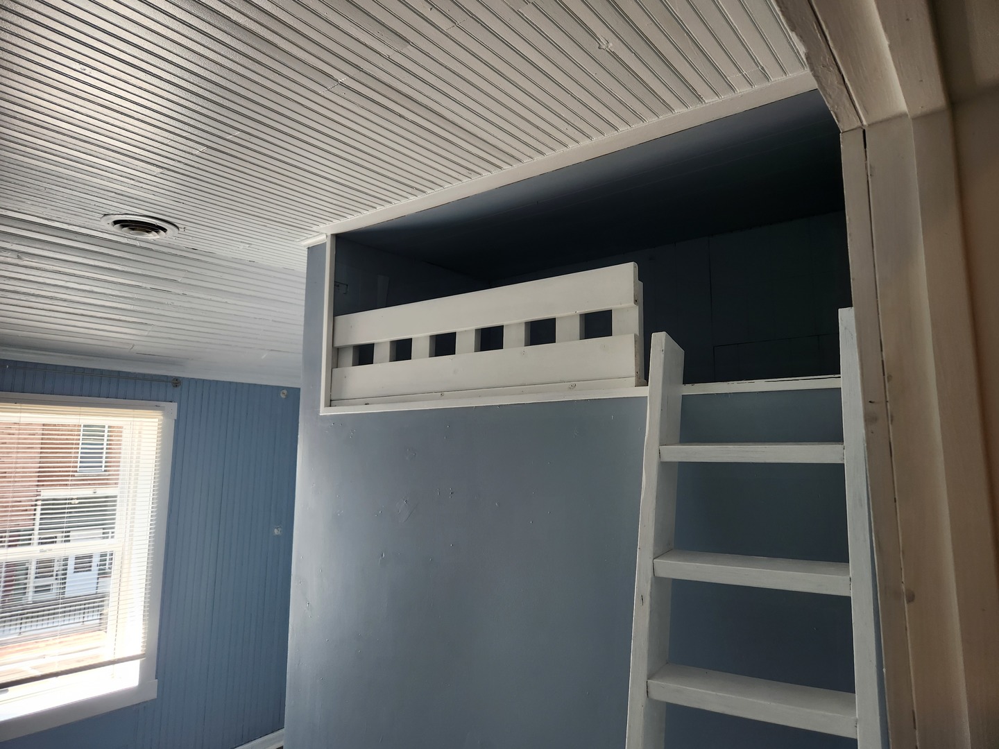 106 West Comanche Avenue, Unit 2W Shabbona, IL 60550 - Photo 11 of 11 a view of a house with a balcony