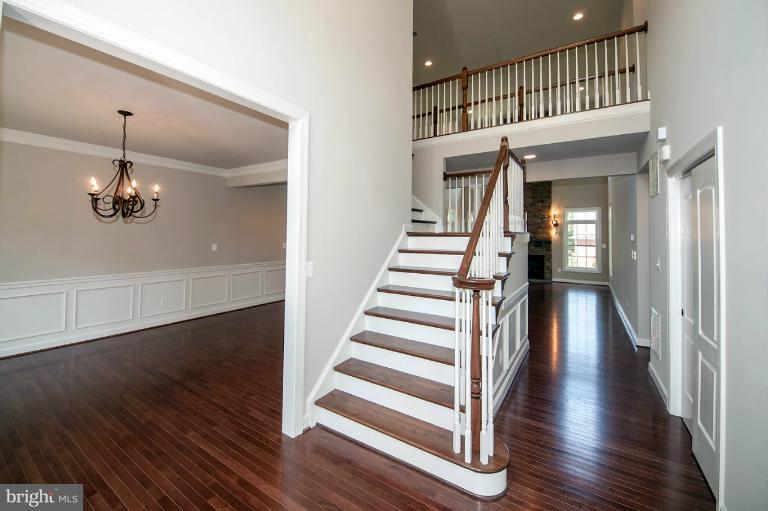 6804 Dean Drive McLean, VA 22101 - Photo 21 of 27 Front oak staircase