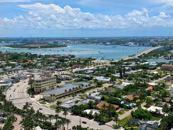 $3,600 | 3000 North Ocean Drive, Unit 36G, Singer Island, FL 33404
