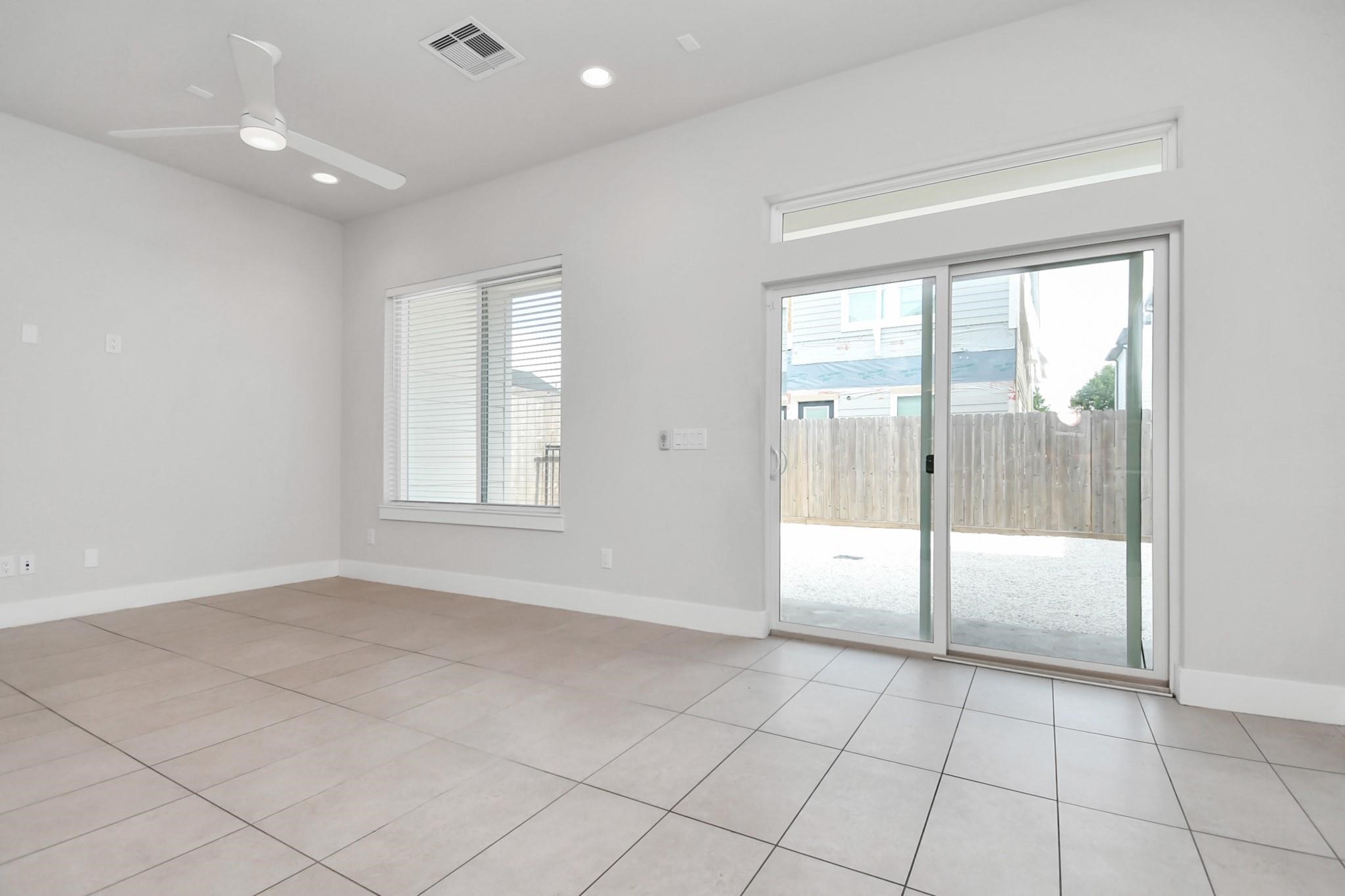 4709 Oats Street Houston, TX 77020 - Photo 10 of 34