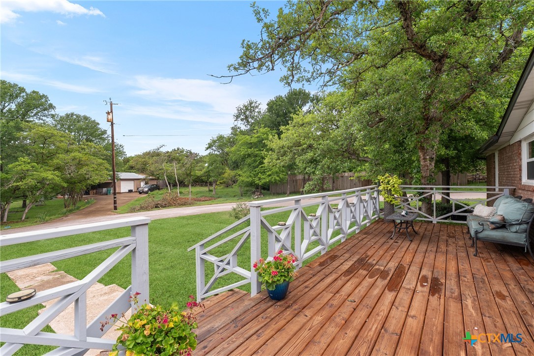 51 Cliffside Circle Belton, TX 76513 - Photo 3 of 27