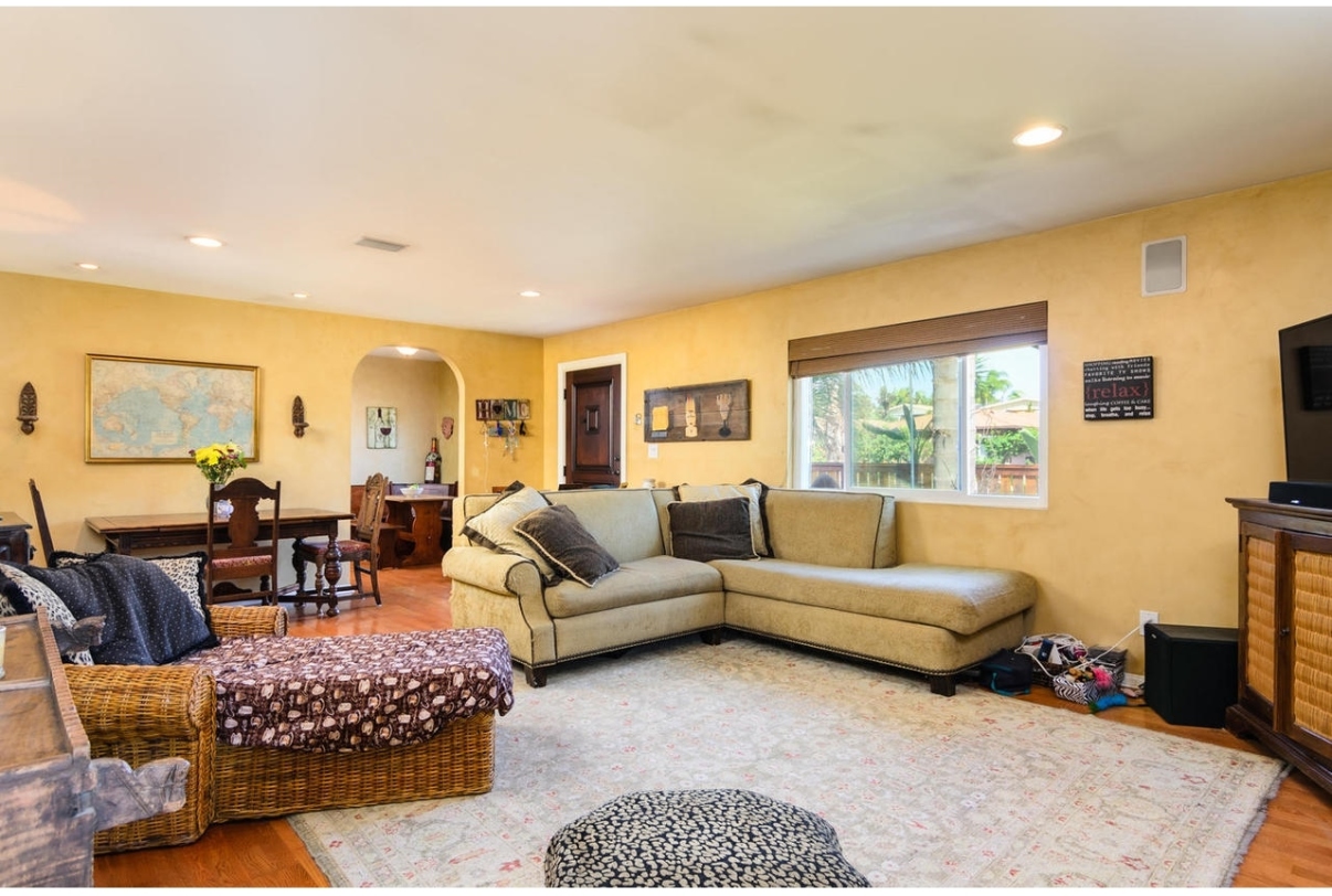 727 Snapdragon Street Encinitas, CA 92024 - Photo 8 of 17
