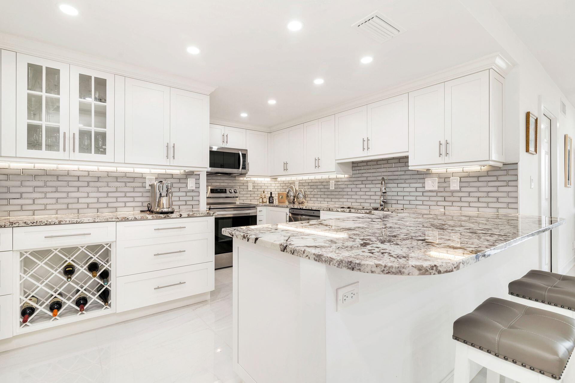 3300 South Ocean Boulevard, Unit 306N Palm Beach, FL 33480 - Photo 12 of 35 Kitchen