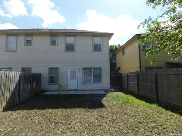 $1,375 | 1311 Garden Dusk, Unit 1, San Antonio, TX 78245