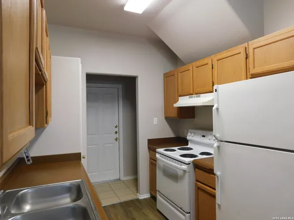 $1,375 | 1311 Garden Dusk, Unit 1, San Antonio, TX 78245