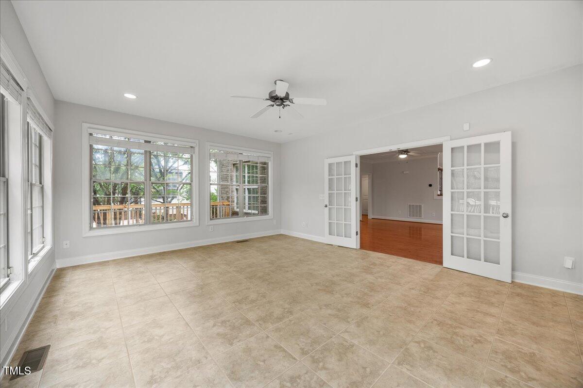 5119 Orabelle Court Raleigh, NC 27606 - Photo 14 of 40 15