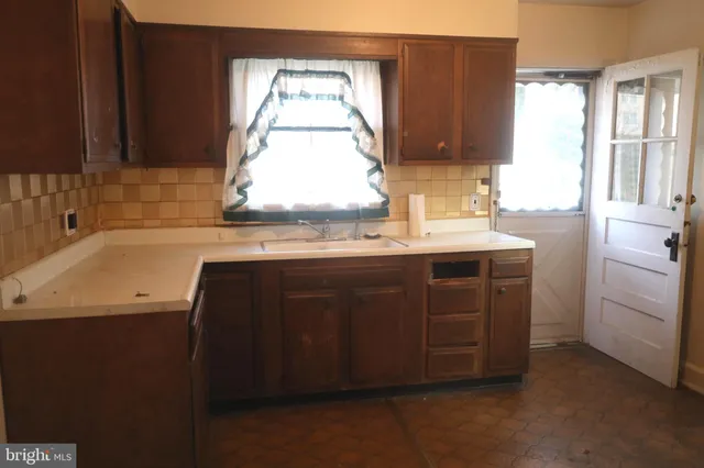 $149,000 | 526 Pangborn Boulevard, Hagerstown, MD 21742