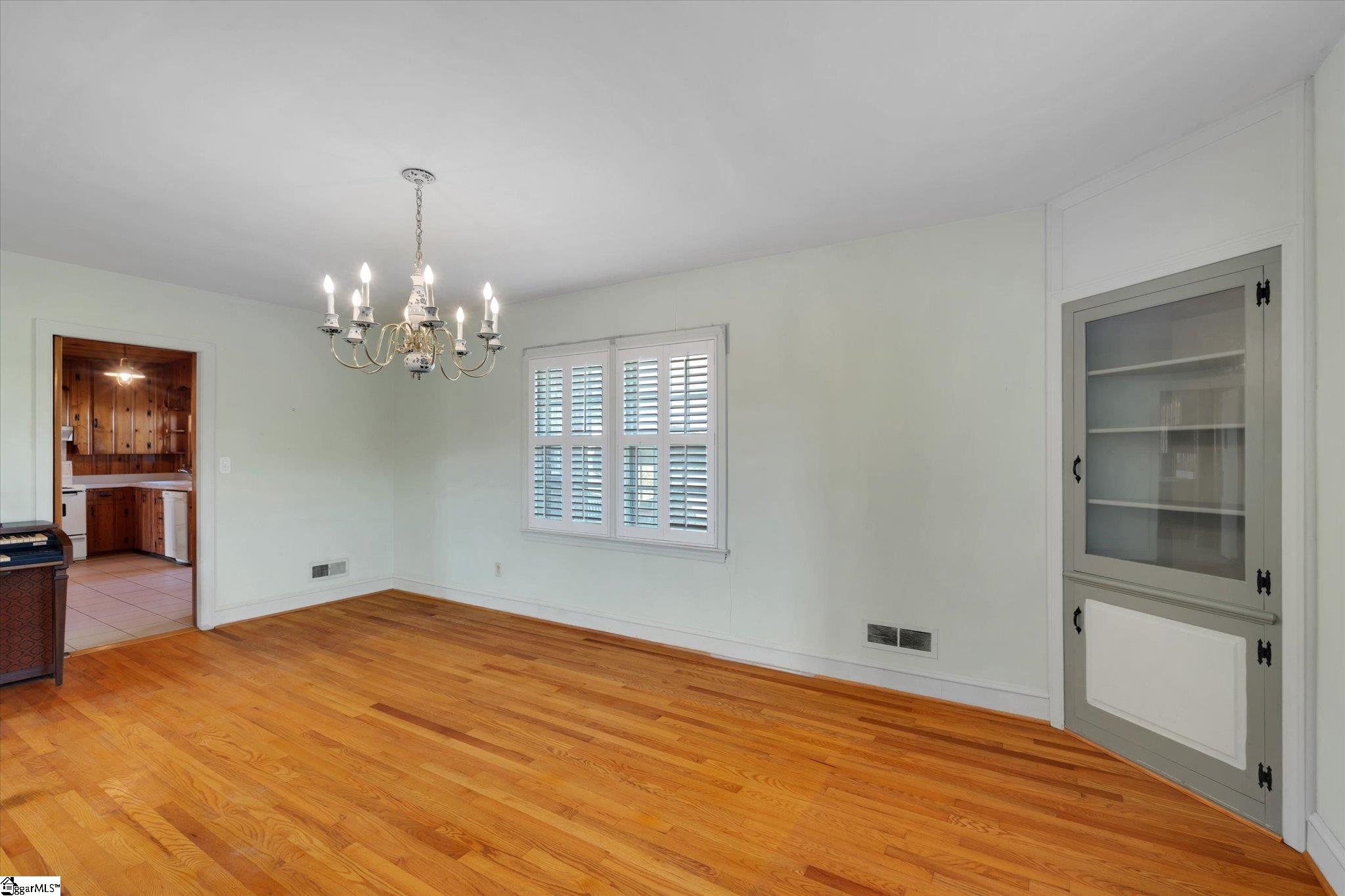 2186 State Rd S-30-260 Clinton, SC 29325 - Photo 11 of 49 Gallery Image 11