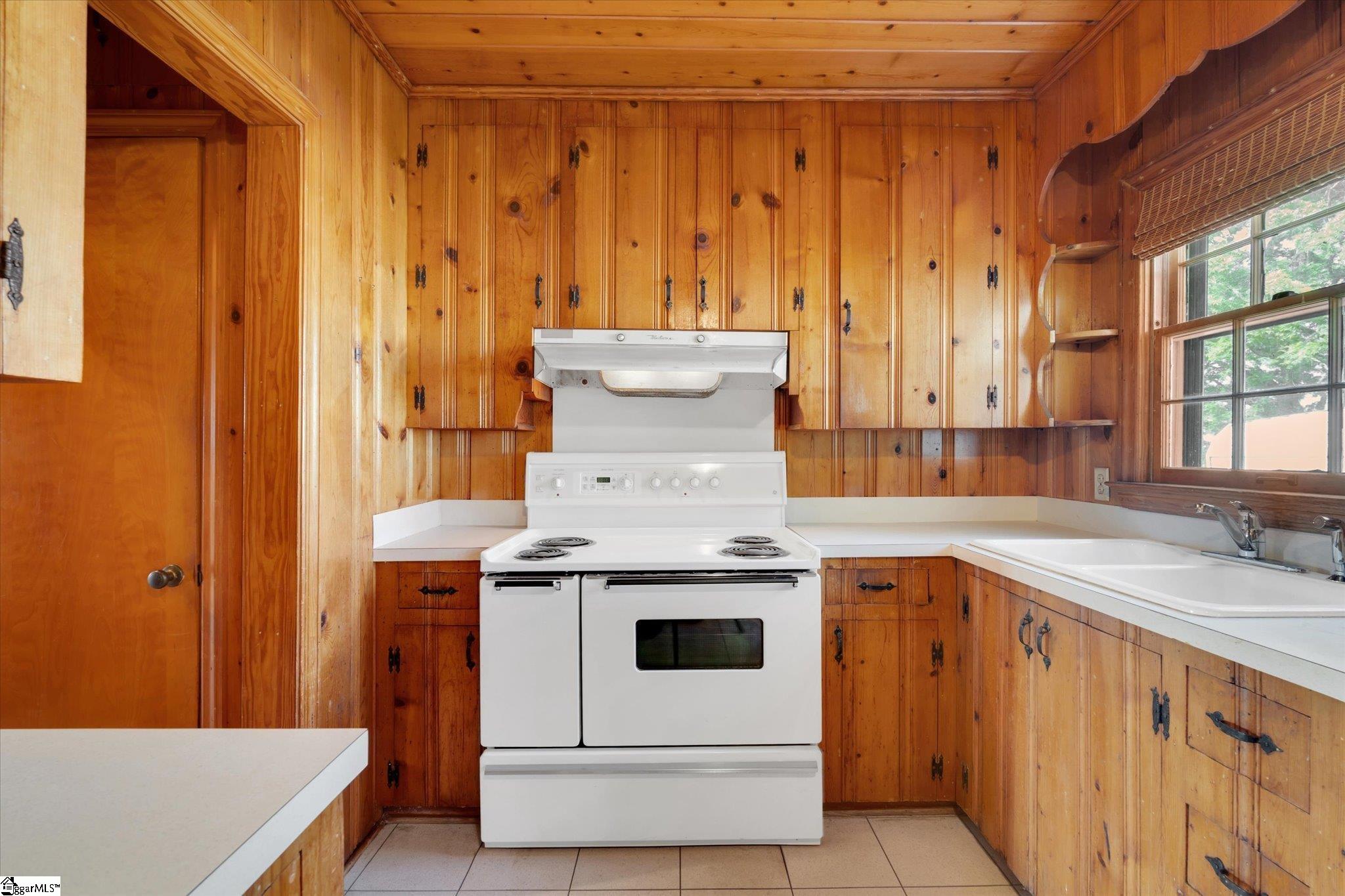 2186 State Rd S-30-260 Clinton, SC 29325 - Photo 15 of 49 Gallery Image 15