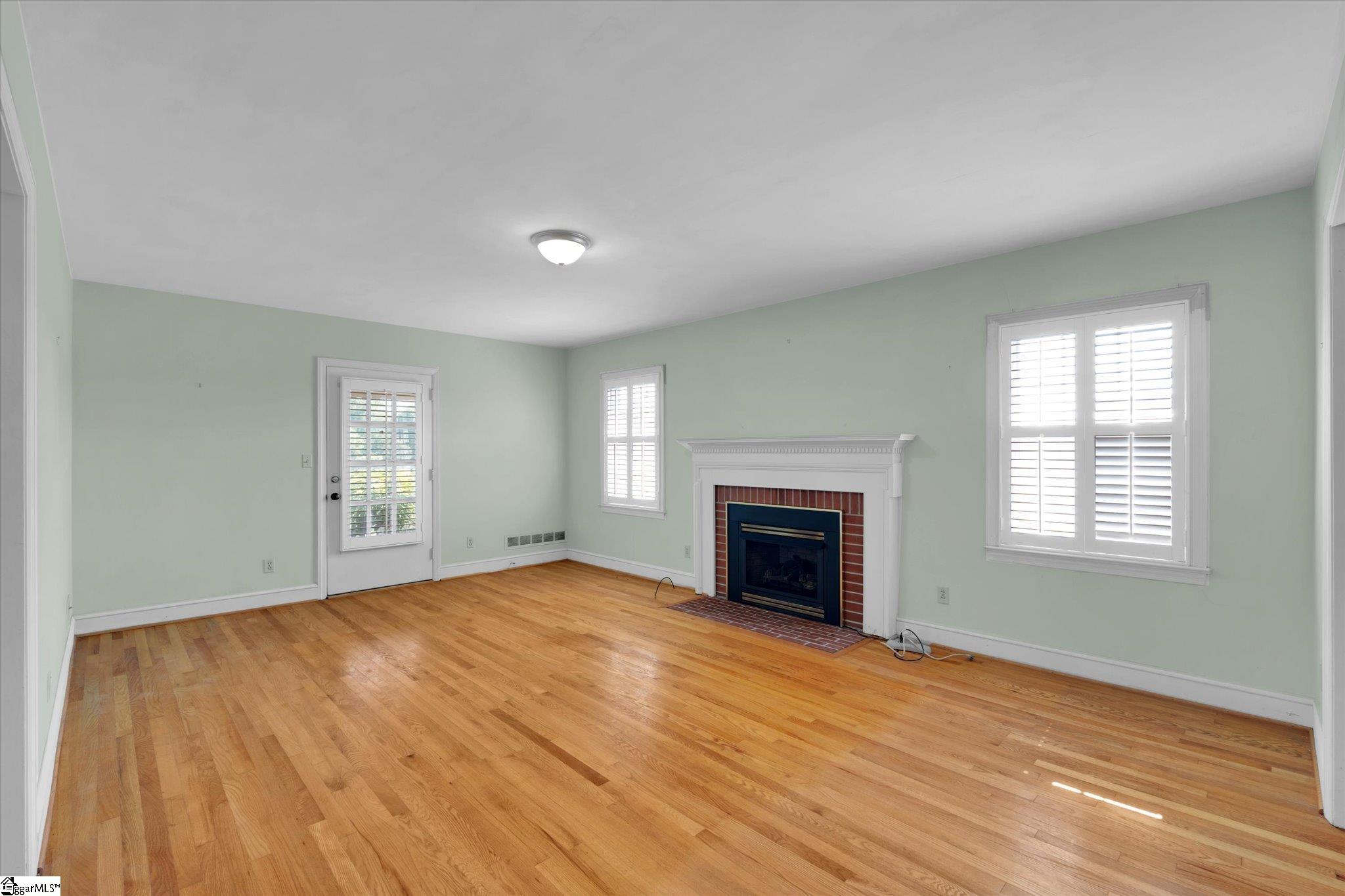 2186 State Rd S-30-260 Clinton, SC 29325 - Photo 6 of 49 Gallery Image 6