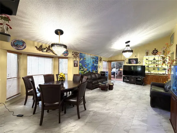 $420,000 | 12321 Yarmont Way, Austin, TX 78753