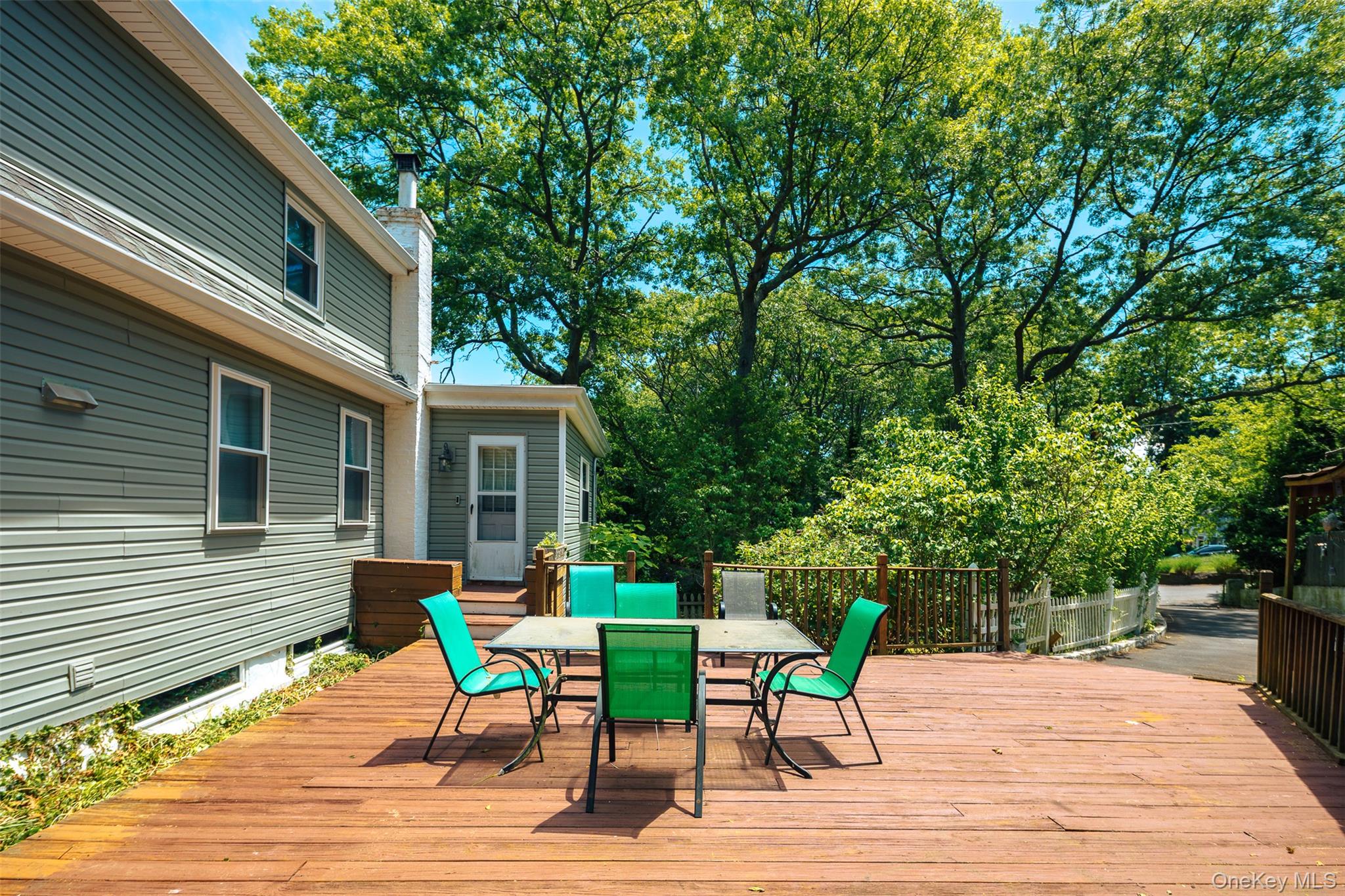 33 Port Washington Road Sound Beach, NY 11789 - Photo 21 of 25