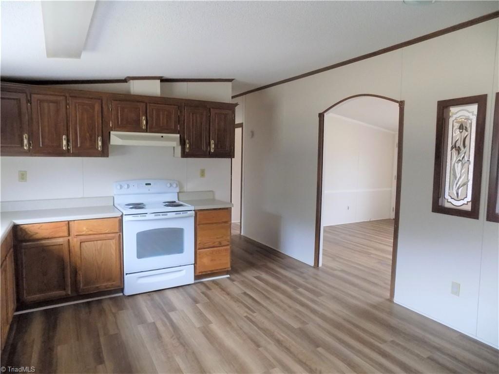 201 Christopher Road Stokesdale, NC 27357 - Photo 6 of 16 Gallery Image 6