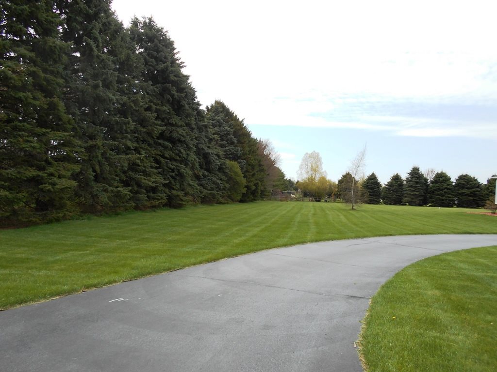 6733 Middle Road South Beloit, IL 61080 - Photo 19 of 19 a view of a field of grass and trees