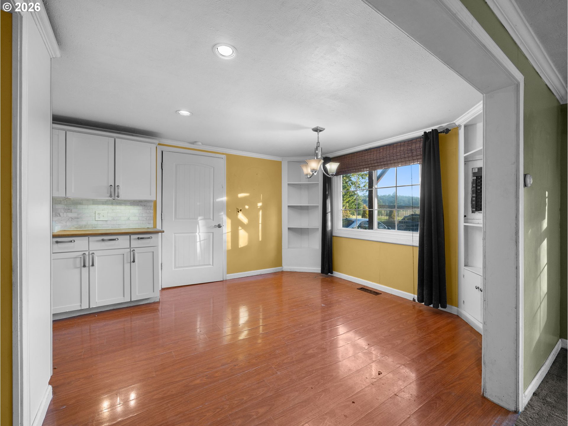 7634 Southeast Hogan Road Gresham, OR 97080 - Photo 13 of 39