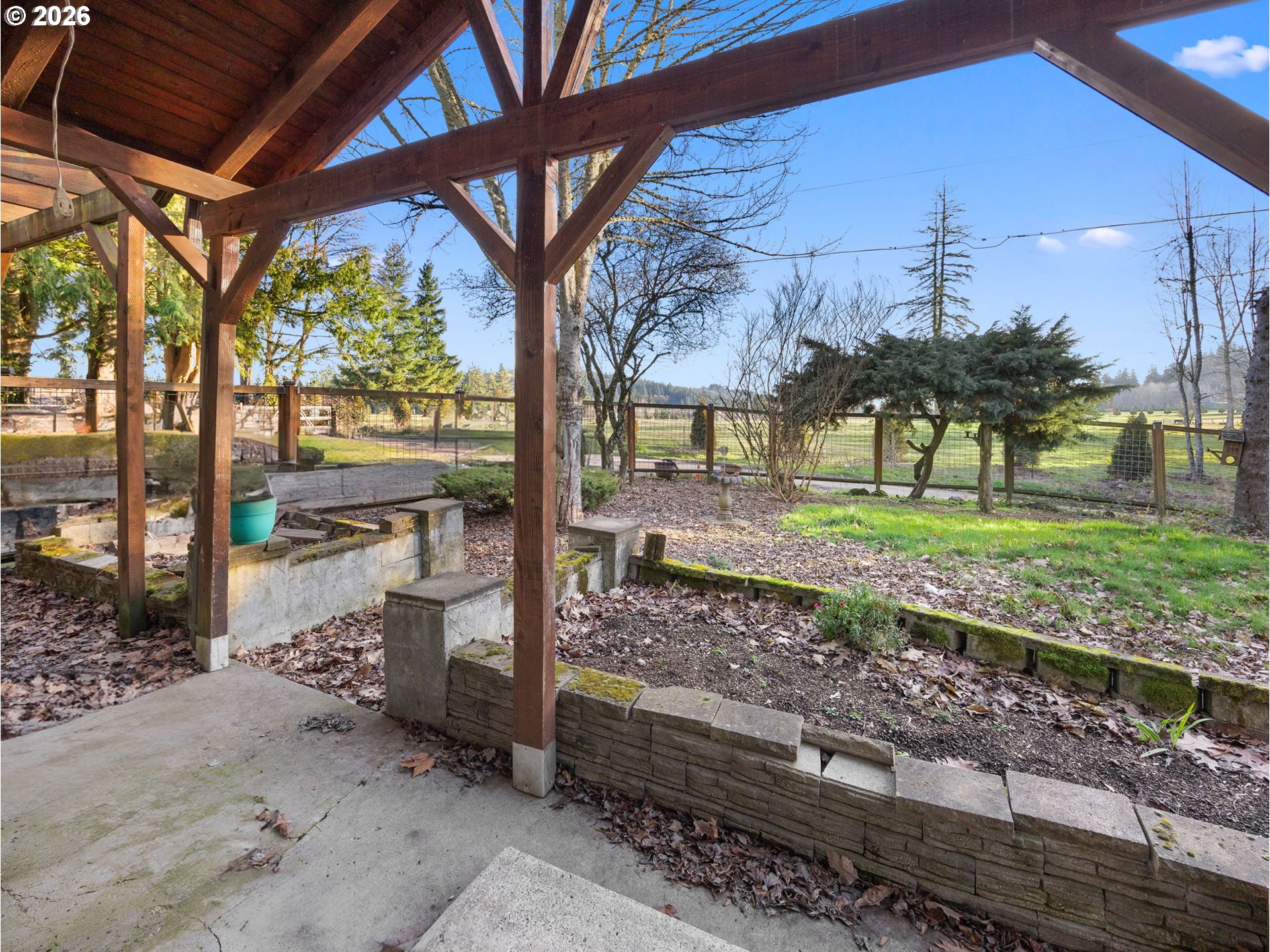 7634 Southeast Hogan Road Gresham, OR 97080 - Photo 6 of 39