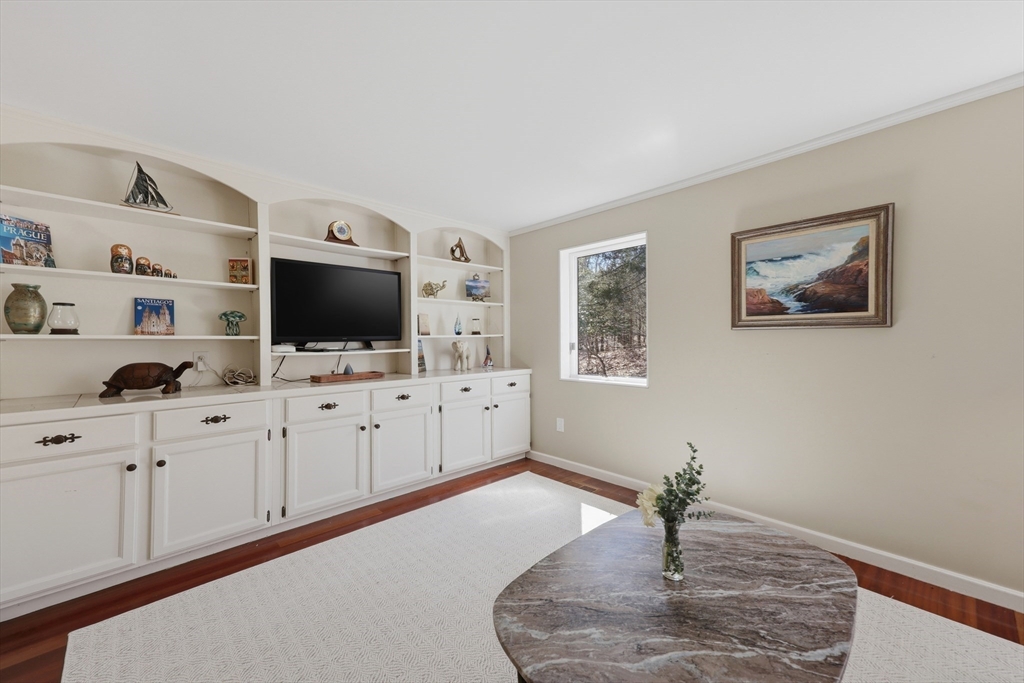 24 Parsons Road West Newbury, MA 01985 - Photo 13 of 41
