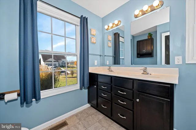 $385,000 | 25 East Buck Point Road, Clayton, DE 19938