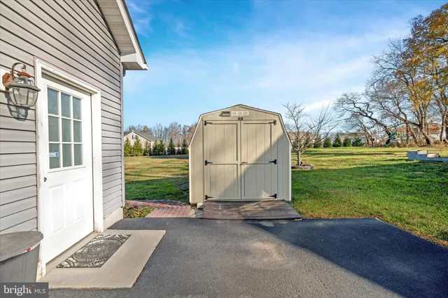 $385,000 | 25 East Buck Point Road, Clayton, DE 19938