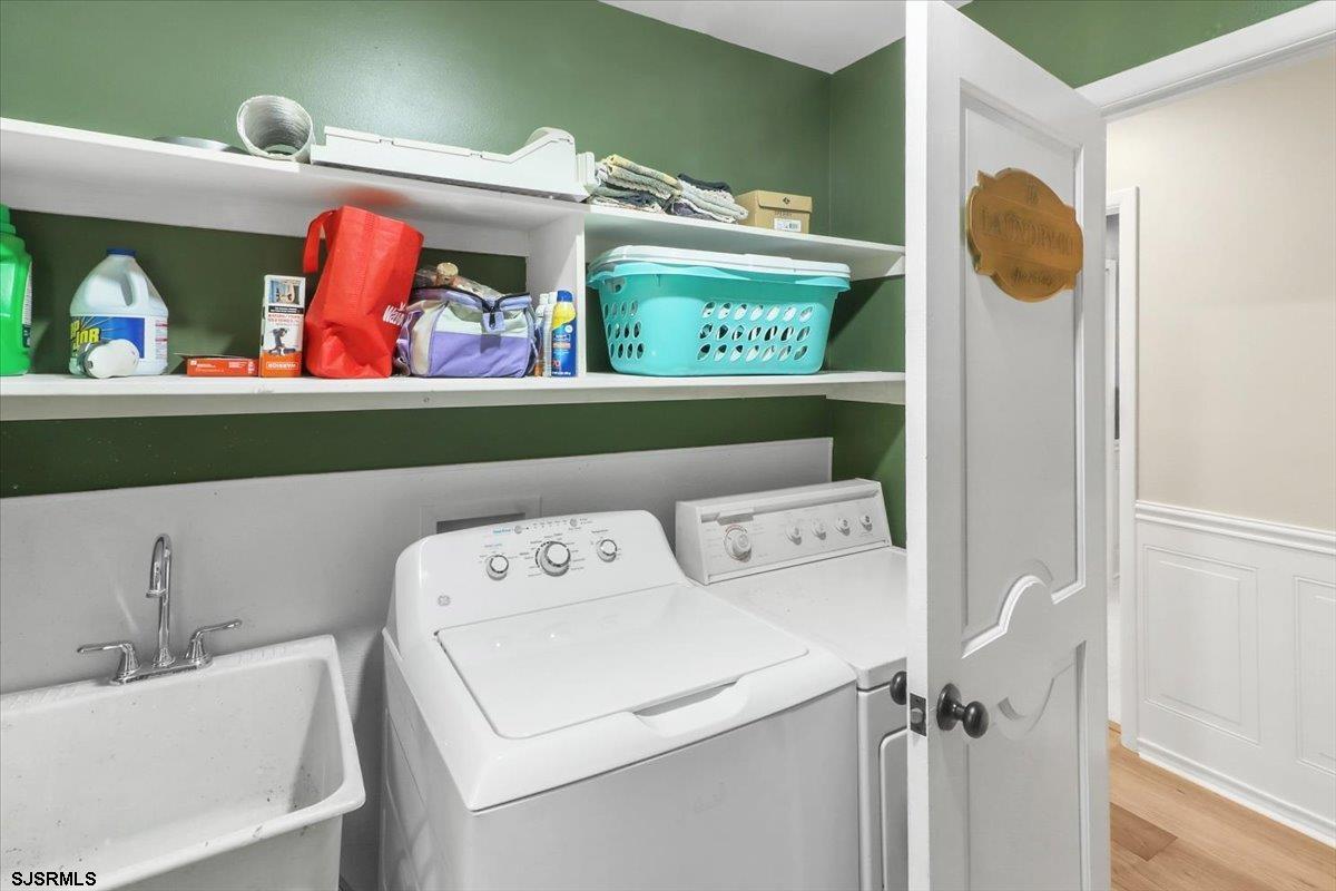 401 Clarkstown Road Mays Landing, NJ 08330 - Photo 48 of 57 a utility room with dryer and washer